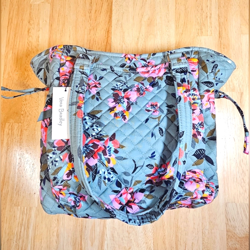 Rose Quilted Bag / Purse - Picture 3 of 11